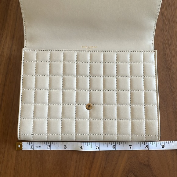 YSL Monogram Flap Clutch Bag in Quilted Smooth Leather - Picture 4 of 13